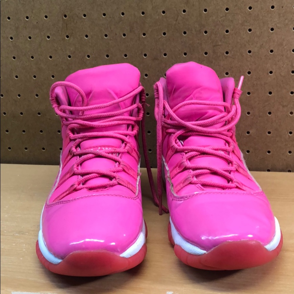 Air Jordan 11 Retro Pink Everything Women’s sz 8.5 - Picture 3 of 8